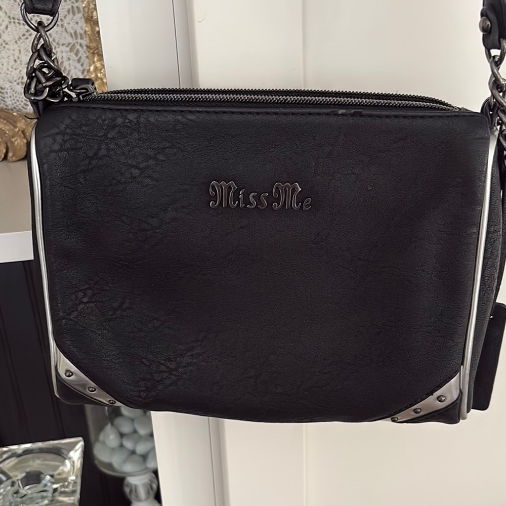 Miss Me Black Shoulder Bag